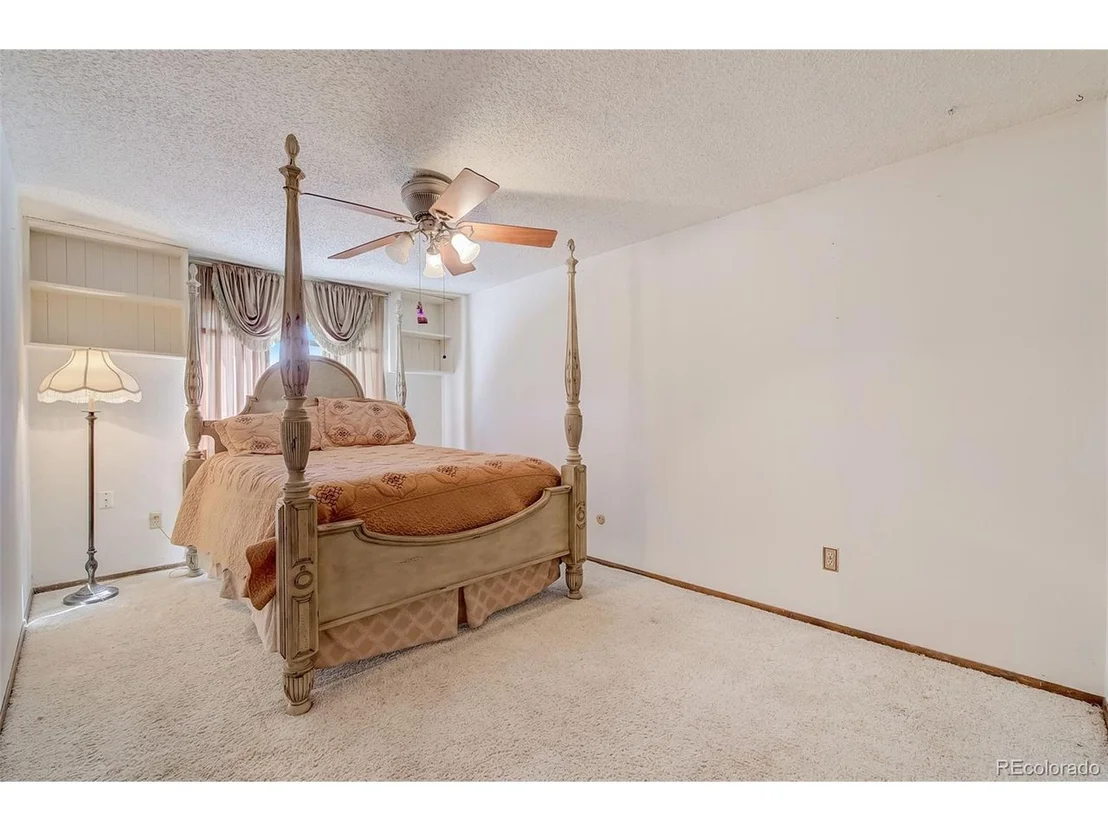 Photo of 9442 Sierra Dr