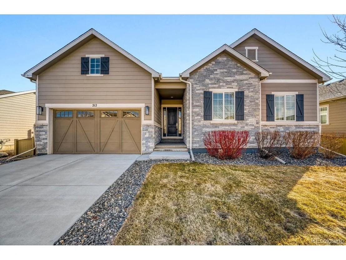 Photo of 212 Western Sky Cir