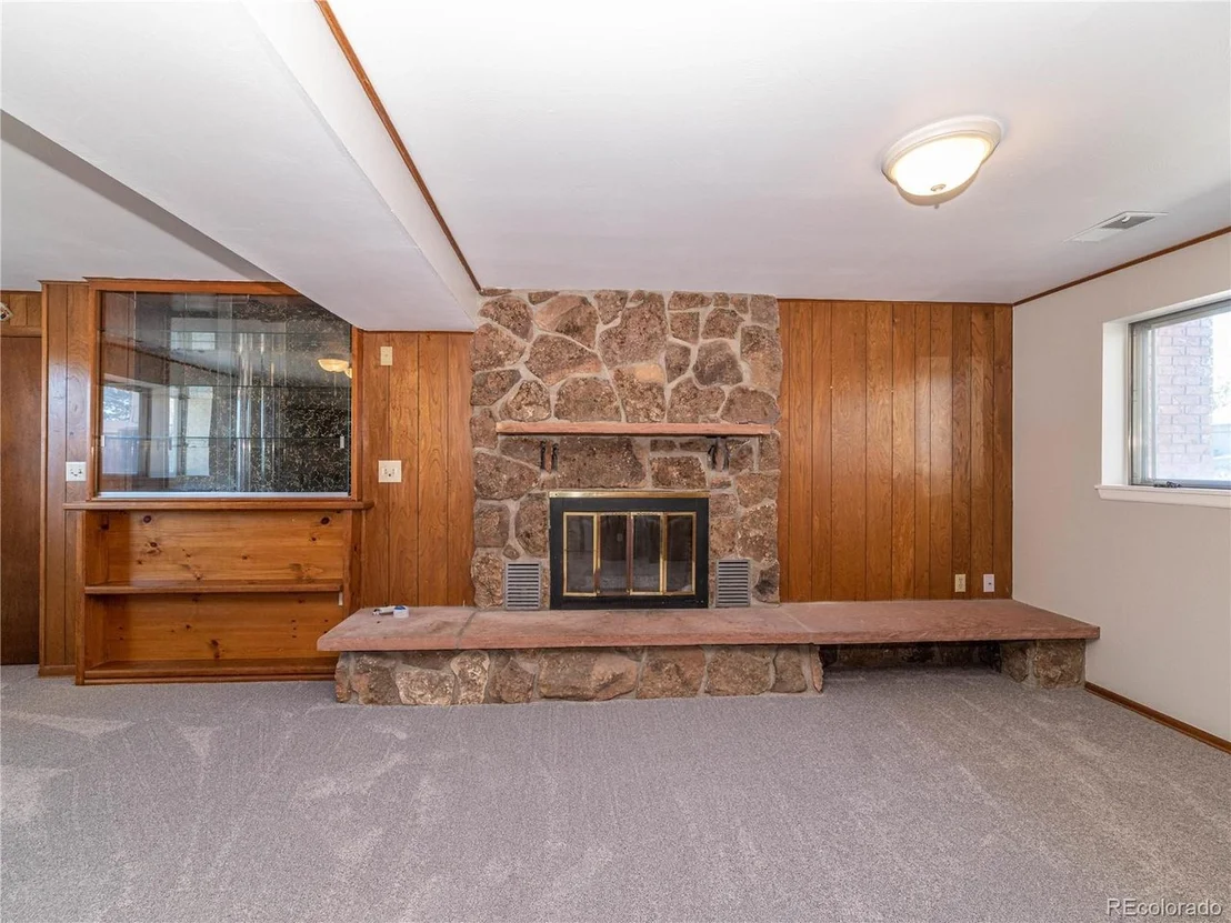 Photo of 8355 Eaton Way