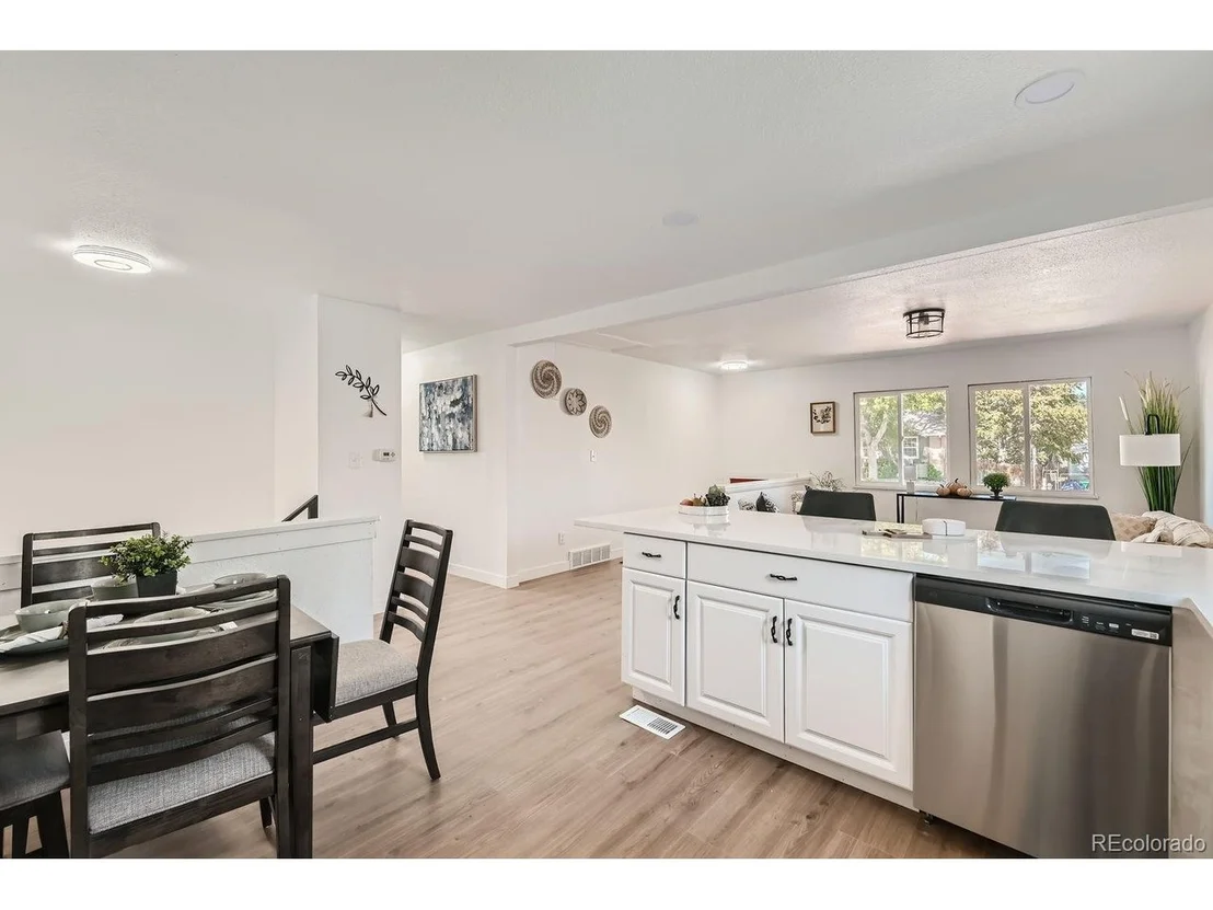 Photo of 486 Leona Dr