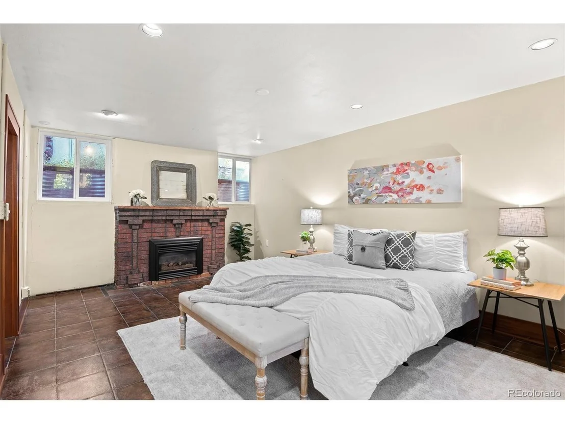 Photo of 674 Jackson St