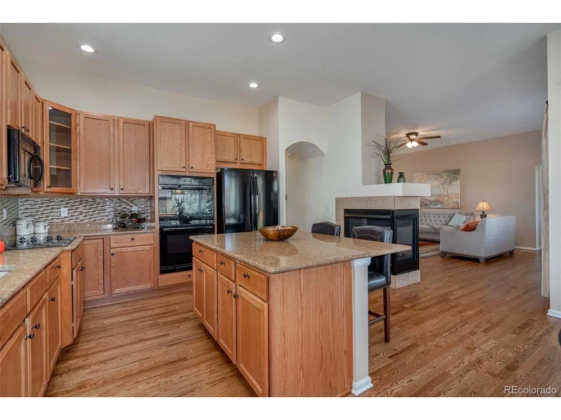 Photo of 15550 Carob Cir