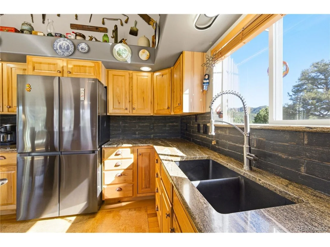 Photo of 2873 County Road 1