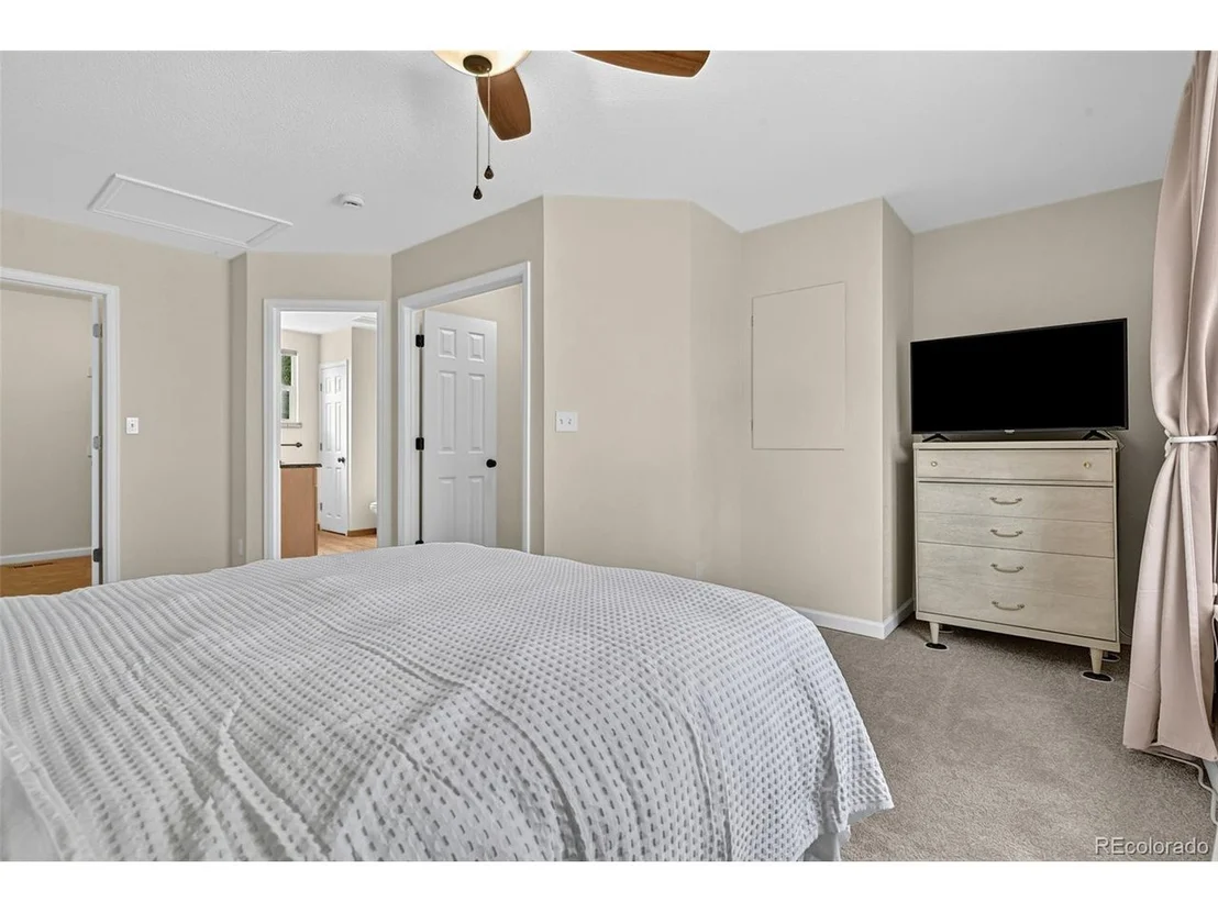 Photo of 3176 W 134th Cir