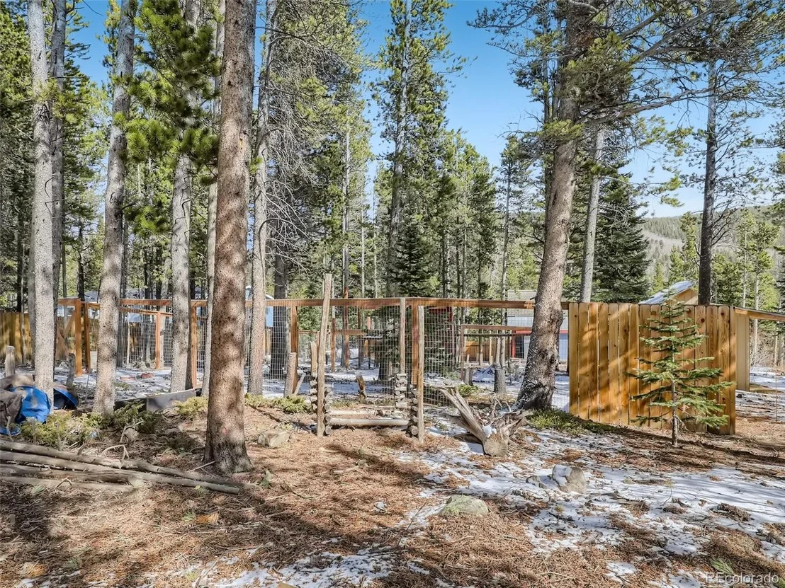 Photo of 5 Beaver Rd