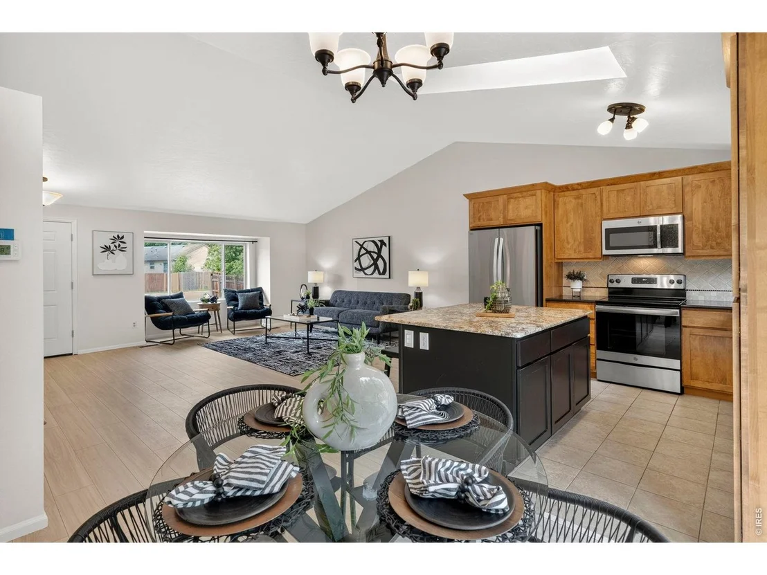 Photo of 2830 Bluegrass Dr