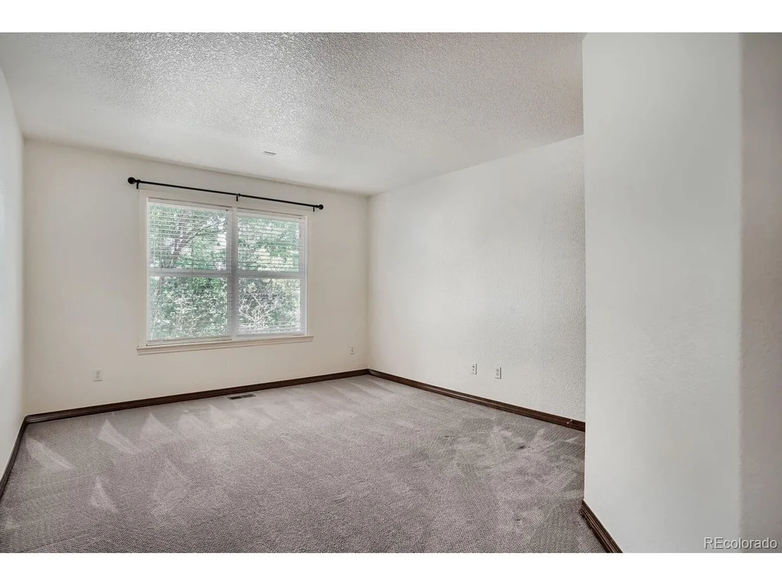 Photo of 14125 Whitney Cir