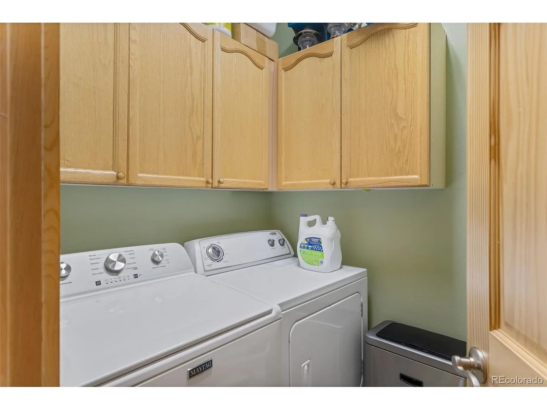 Photo of 559 Bellows Rd