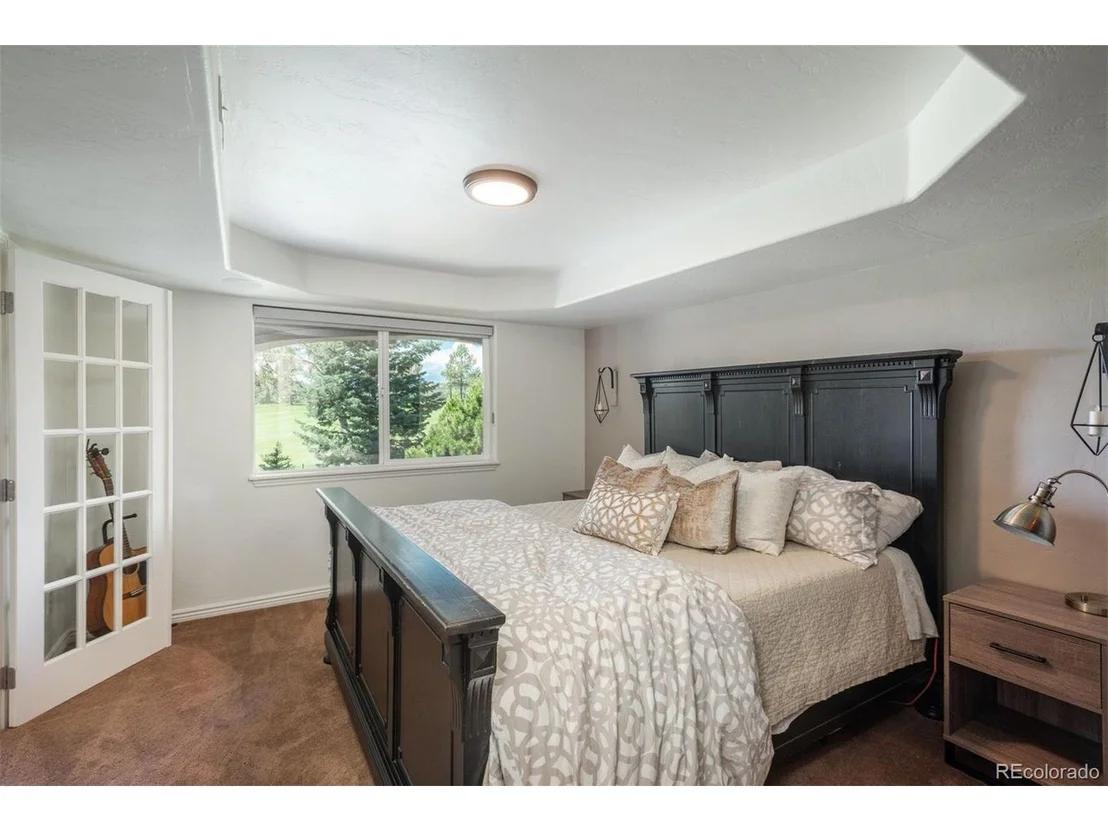 Photo of 1339 Castlepoint Cir