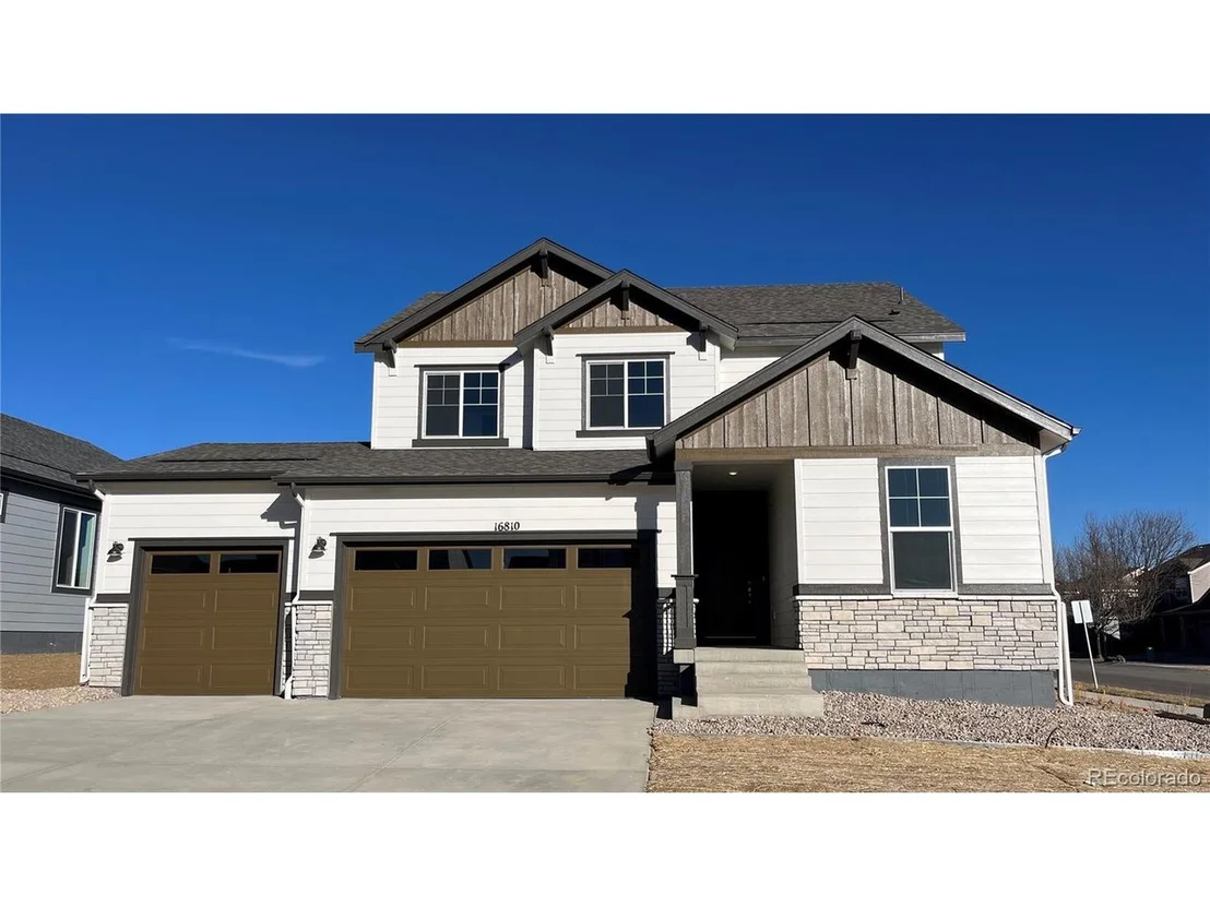 Photo of 16810 Mckay Dr
