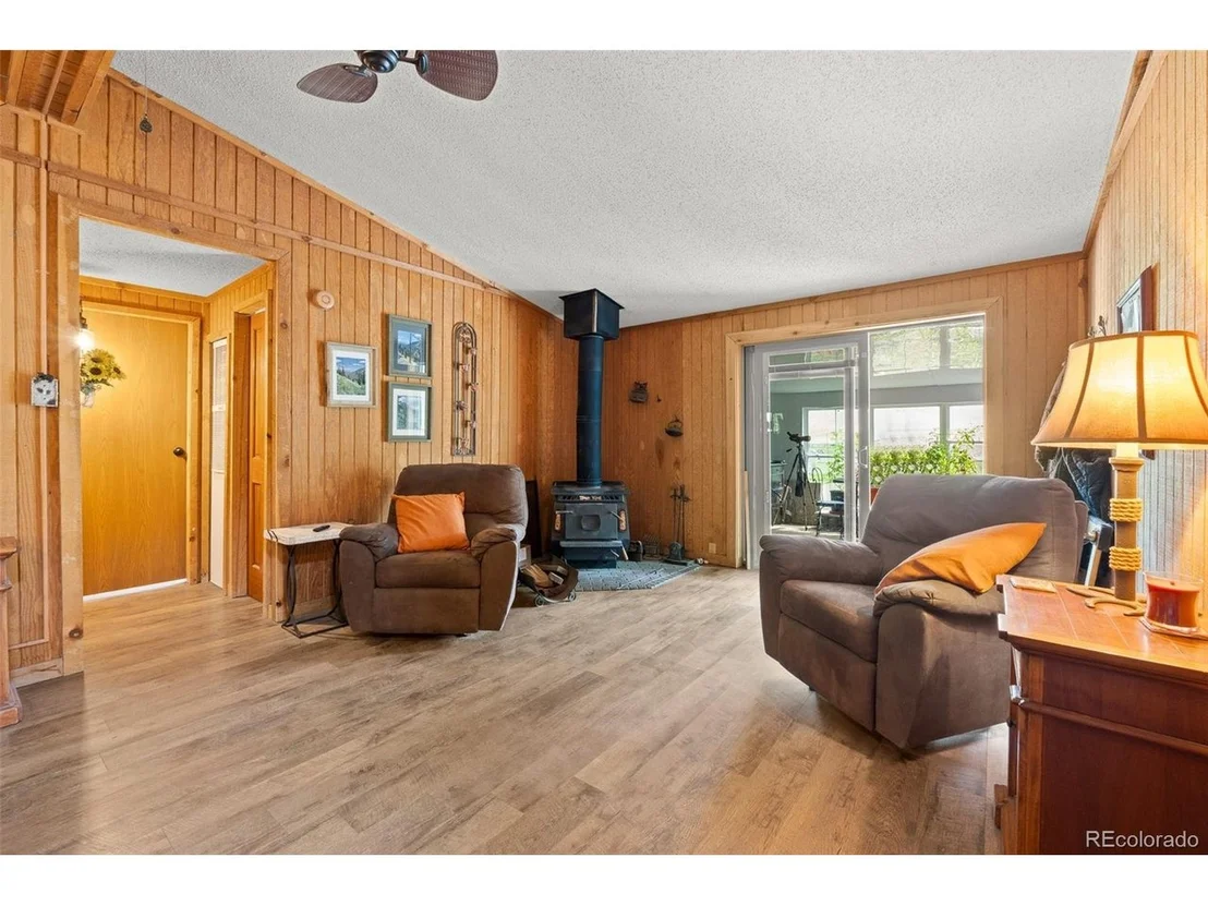 Photo of 242 Poplar Ln