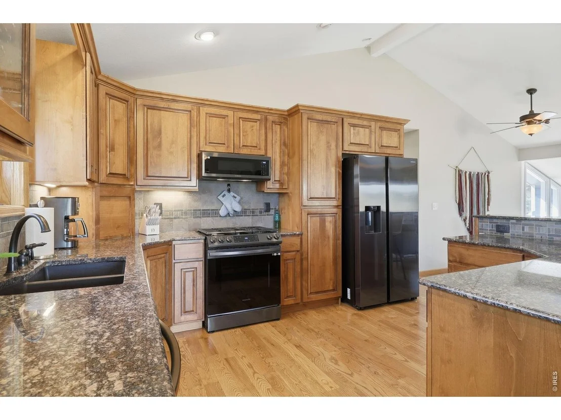 Photo of 1212 Glenview Dr