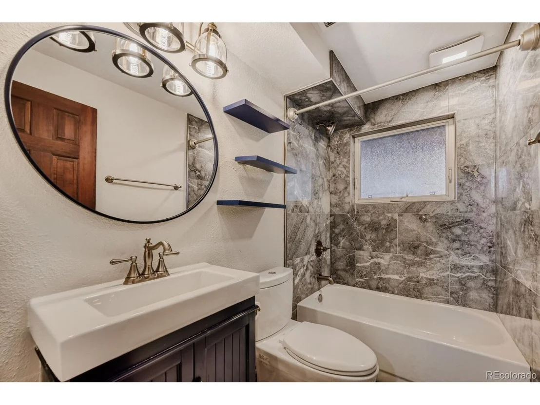Photo of 15 Pawnee Dr