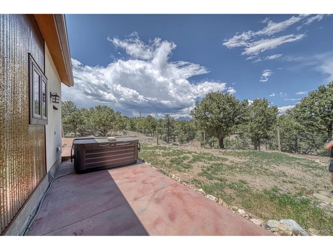 Photo of 6375 Terrace Ln