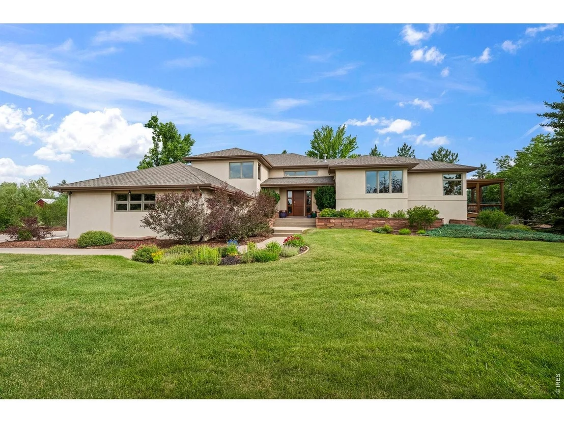 Photo of 7542 Crestview Dr