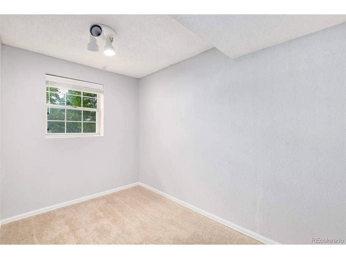 Photo of 19034 E Carmel Cir