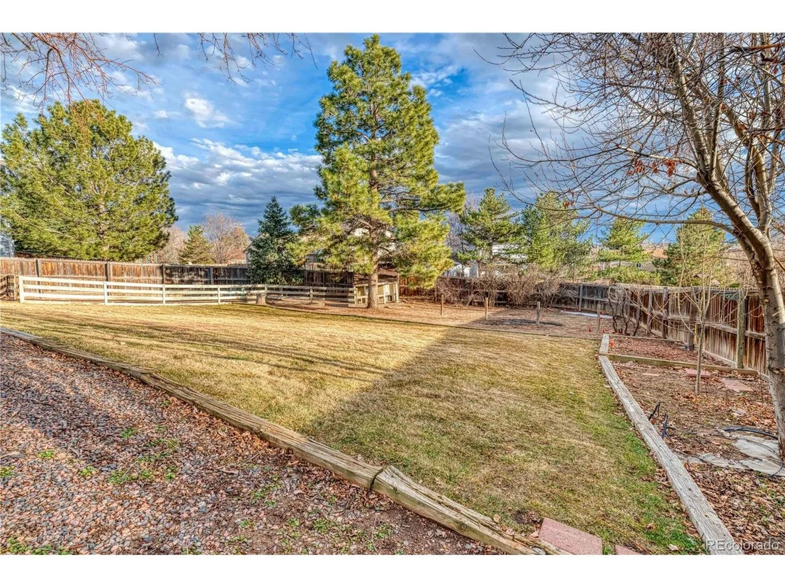 Photo of 6812 Blue Jay Dr