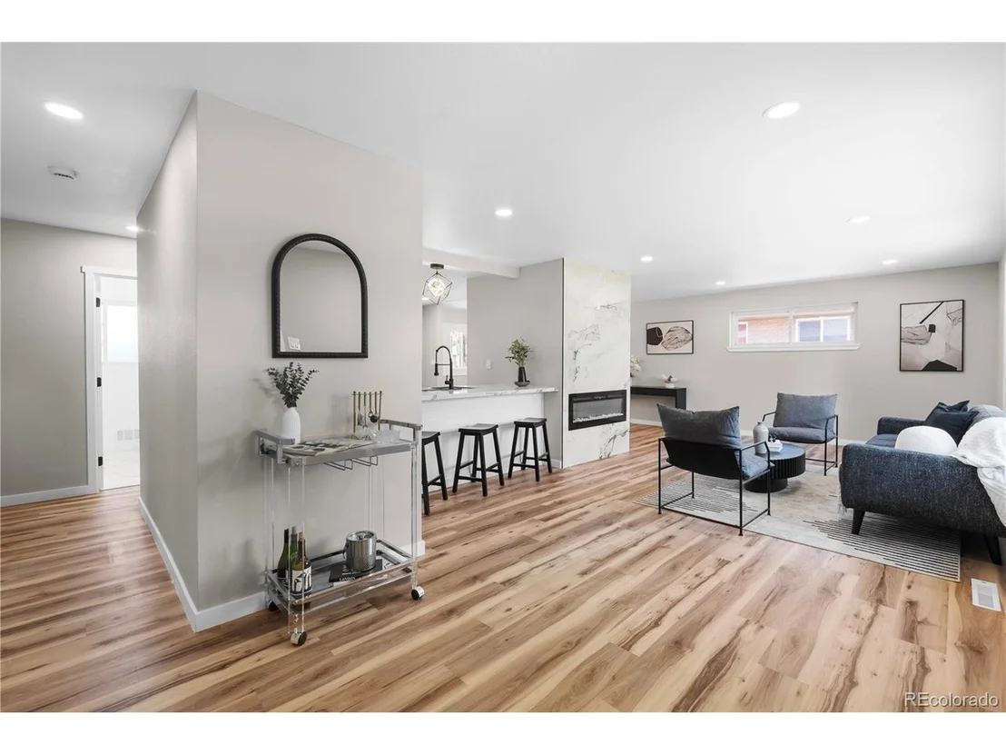 Photo of 3541 N Monaco Pkwy