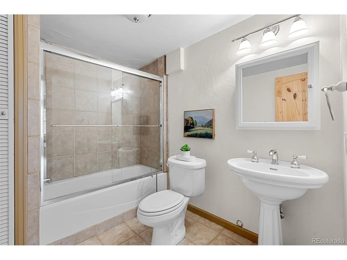 Photo of 33755 Columbine Cir