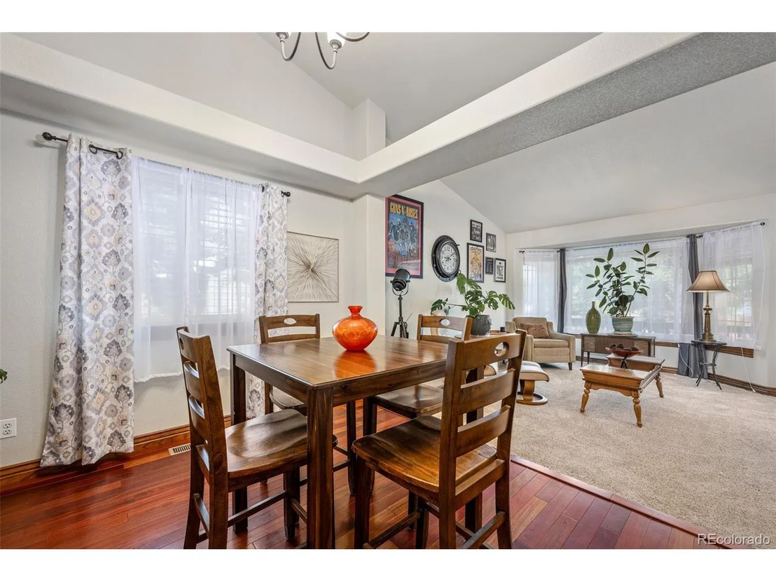 Photo of 6758 Sunburst Ave