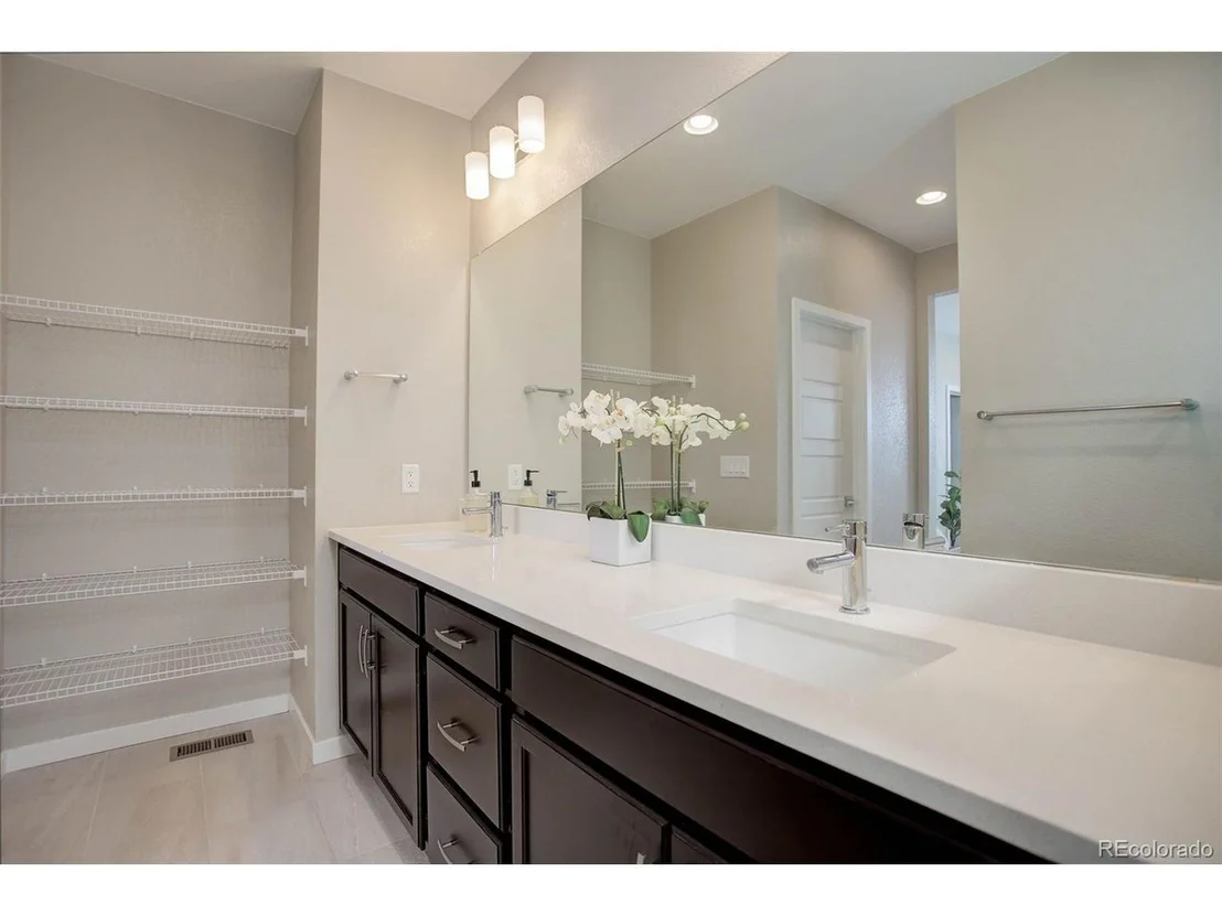 Photo of 11044 Shining Star Cir