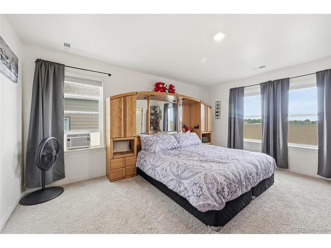Photo of 281 Raven Ln