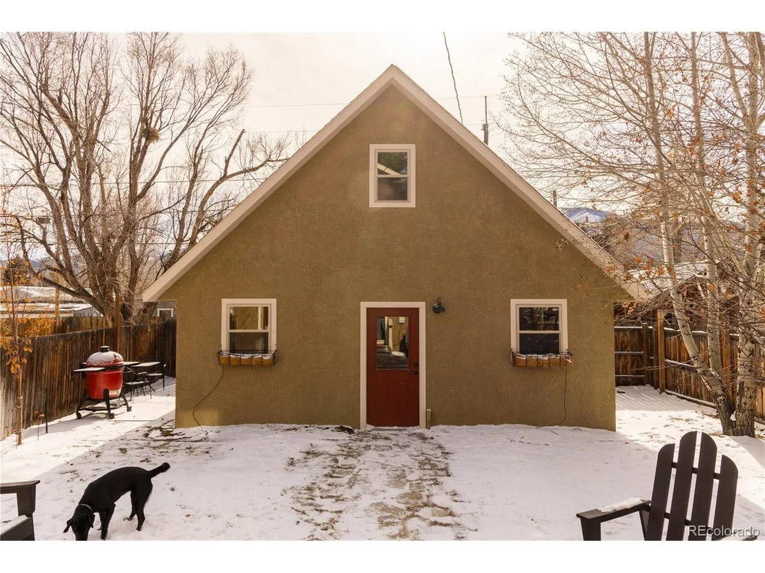 Photo of 413 Park Ave