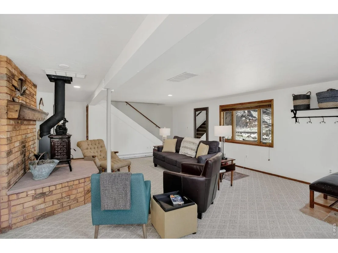Photo of 760 Hickory Dr