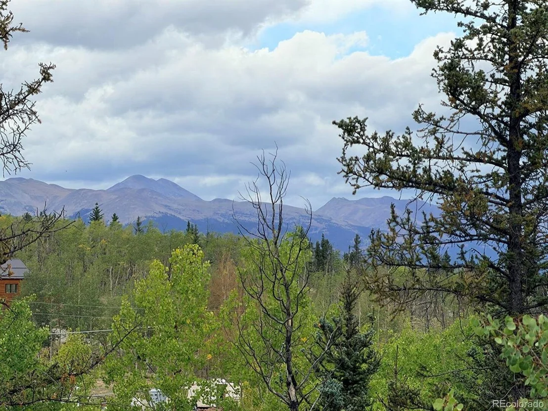 Photo of 150 Haida Rd
