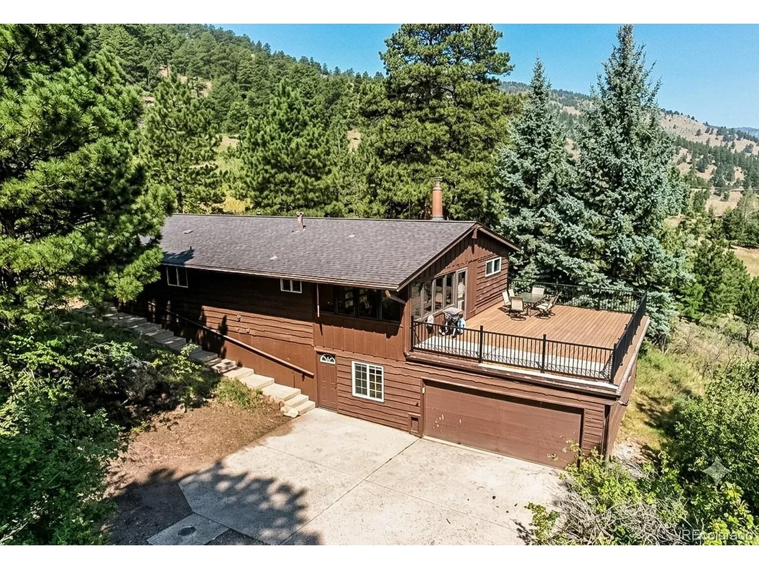 Photo of 8825 Blue Mountain Dr