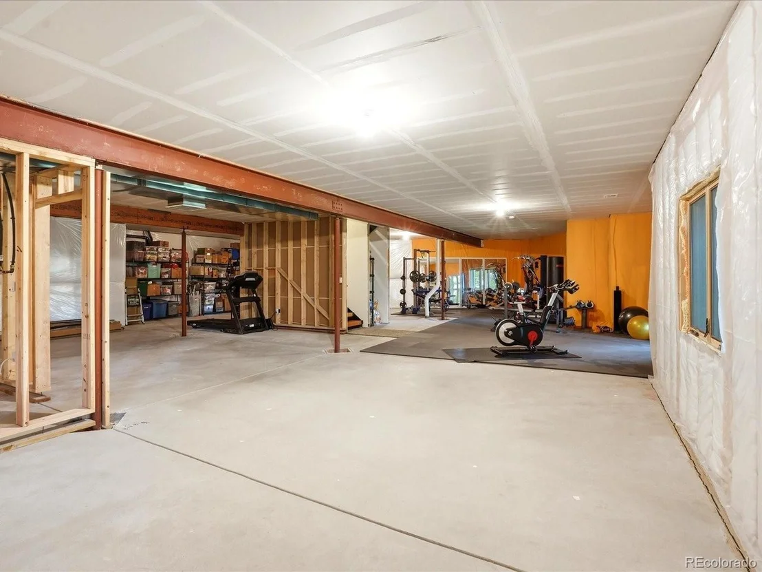 Photo of 5809 S Skyline Dr