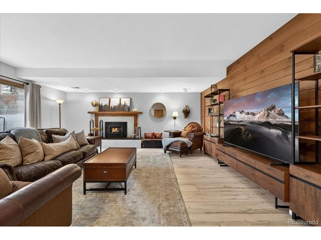 Photo of 2368 Bitterroot Ln
