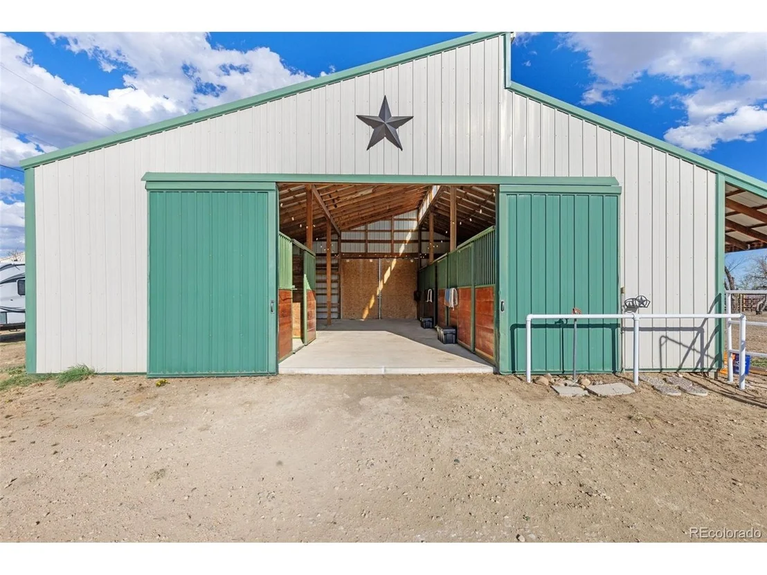 Photo of 1613 Horseshoe Cir