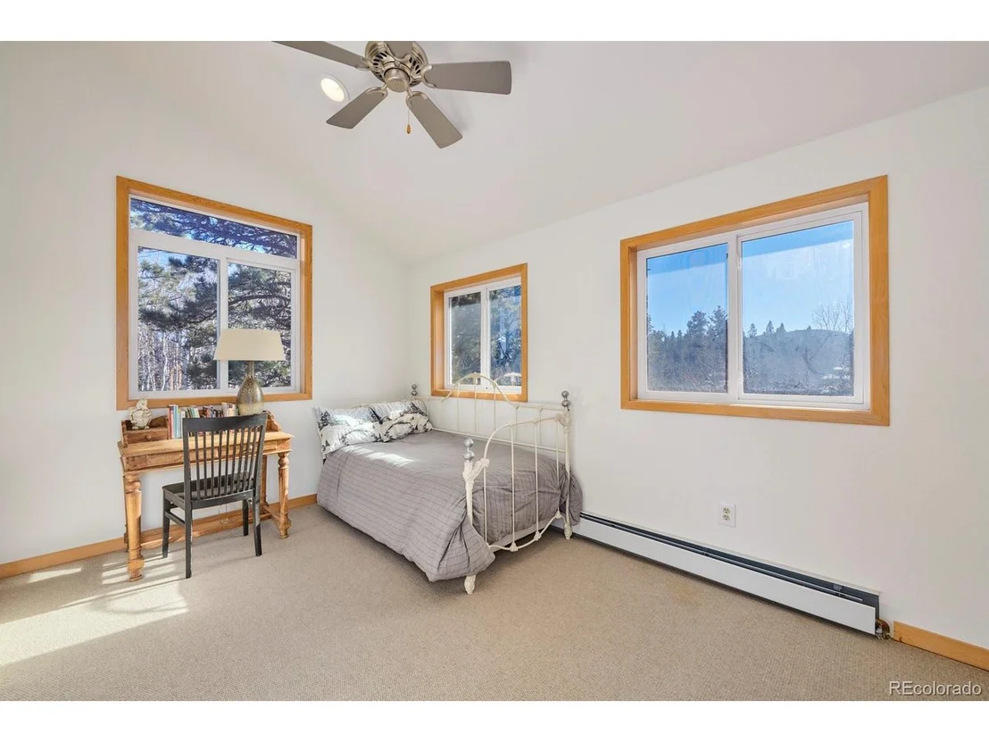 Photo of 142 Thunder Ridge Rd