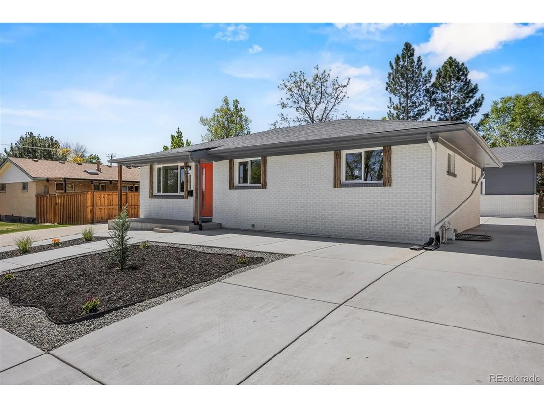 Photo of 6411 Marshall