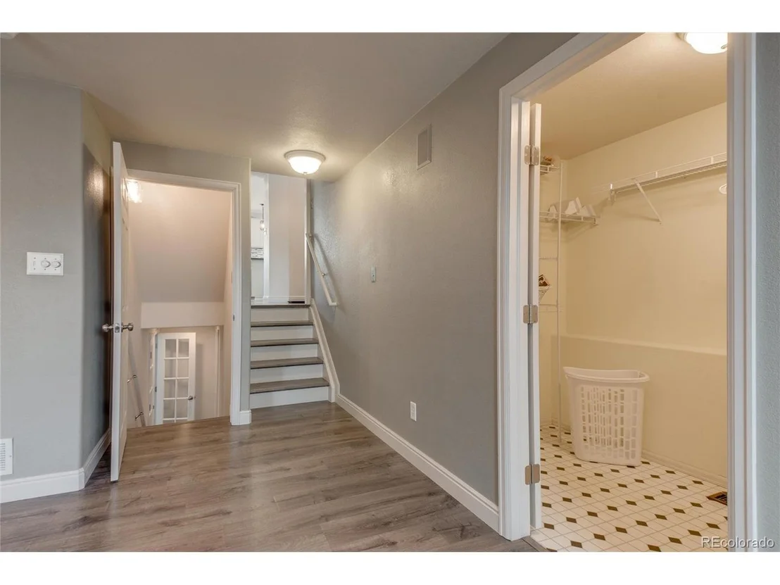 Photo of 5438 Fox Run Blvd