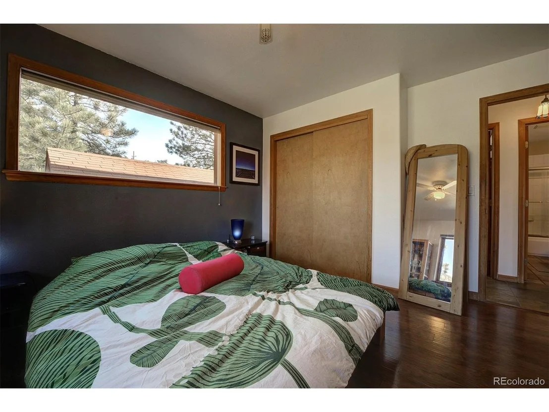 Photo of 56 Sunlight Ln