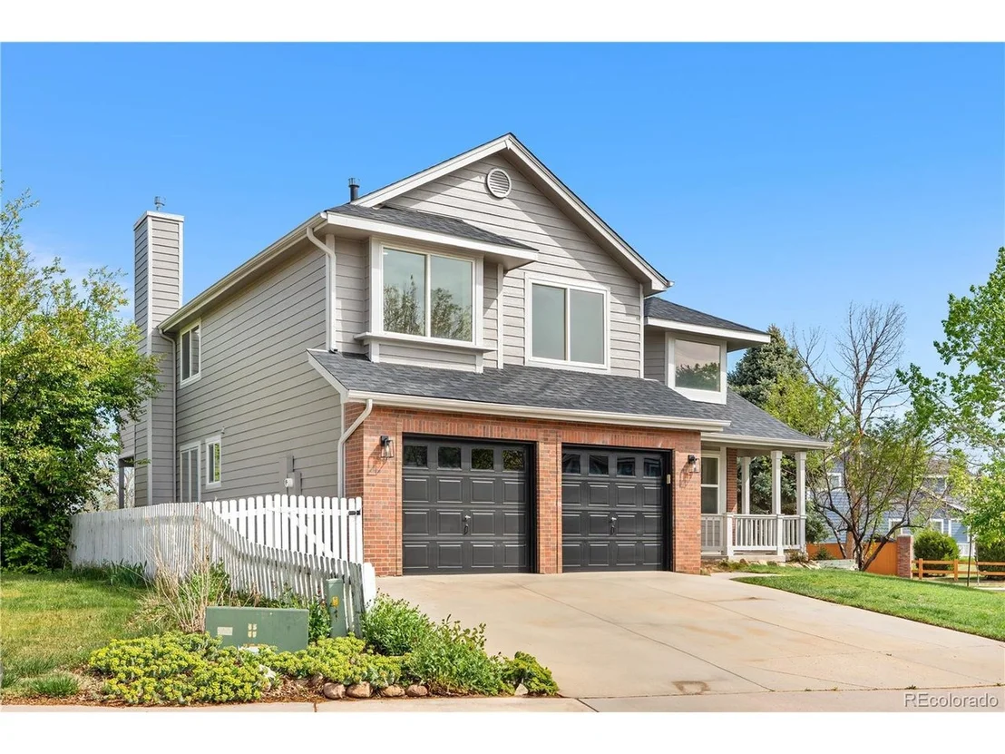 Photo of 3055 E 133rd Cir