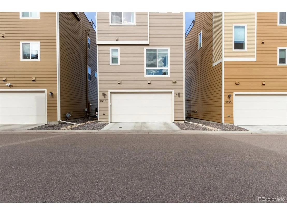 Photo of 2641 Channel Dr
