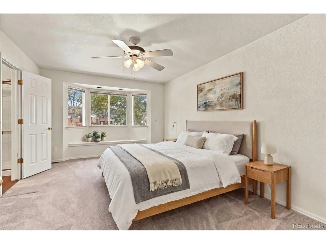 Photo of 10989 Gray Cir