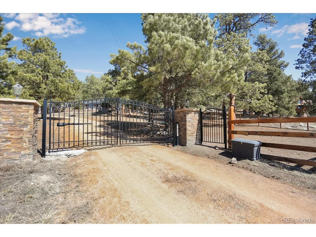 Photo of 4753 Puma Dr