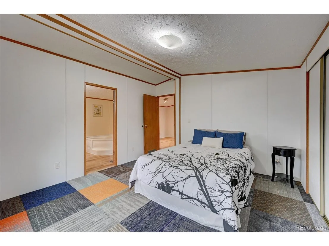 Photo of 1019 Macdavidson Cir