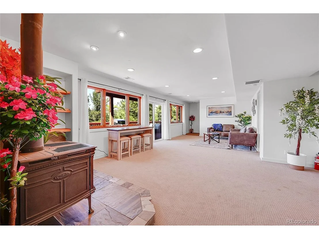 Photo of 247 Alpine Dr