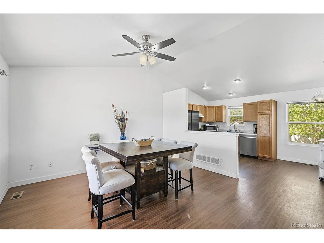 Photo of 123 24th Ave