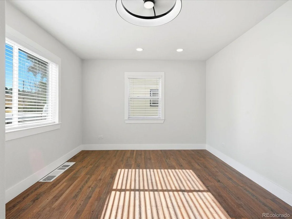 Photo of 5 Stuart St