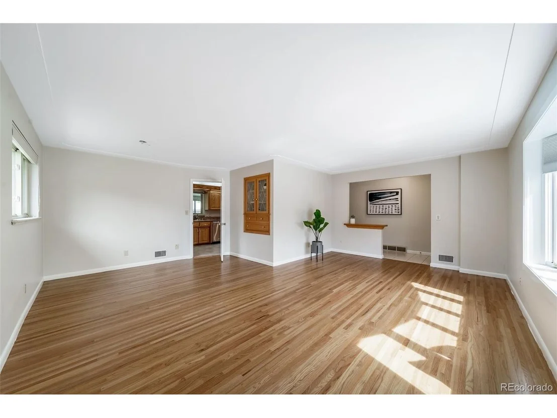 Photo of 341 Newark St