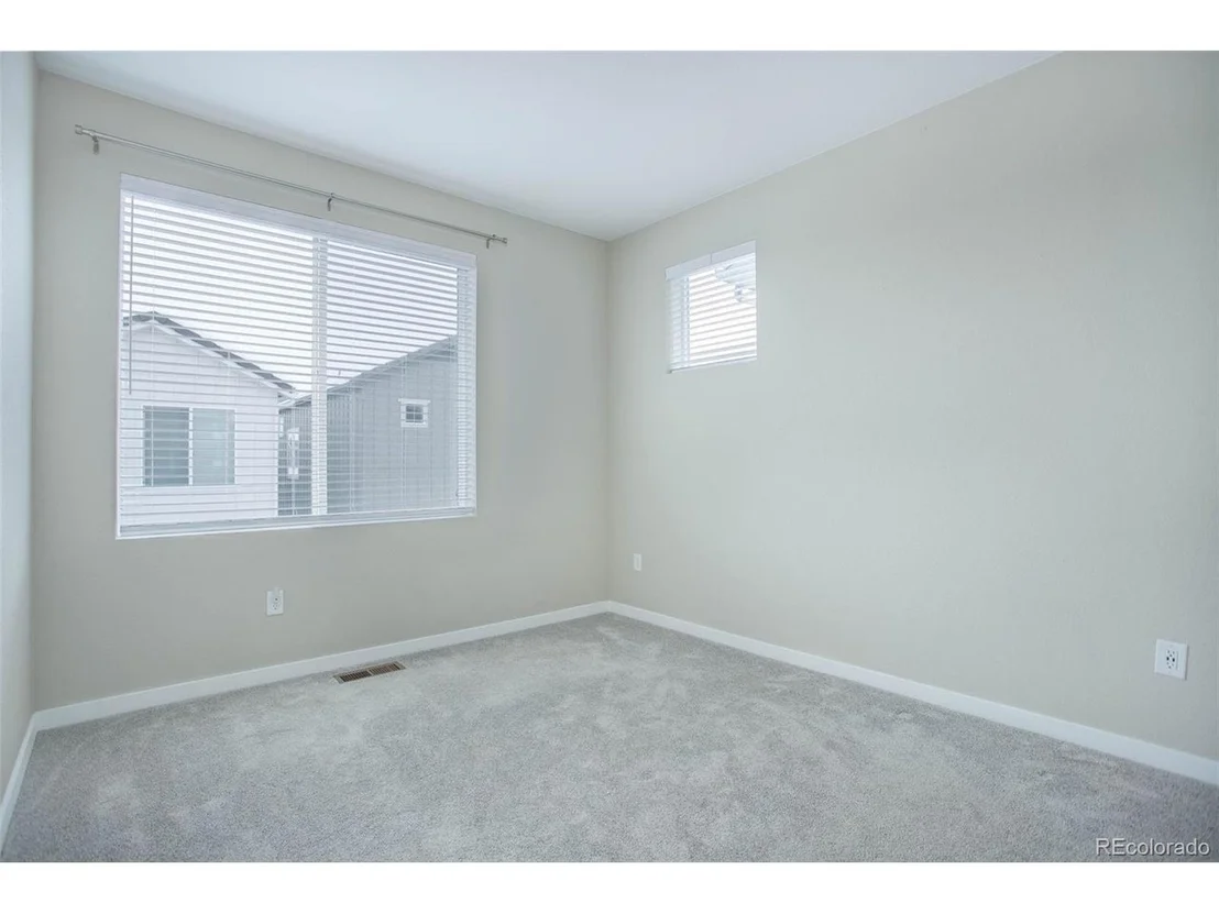 Photo of 11044 Shining Star Cir