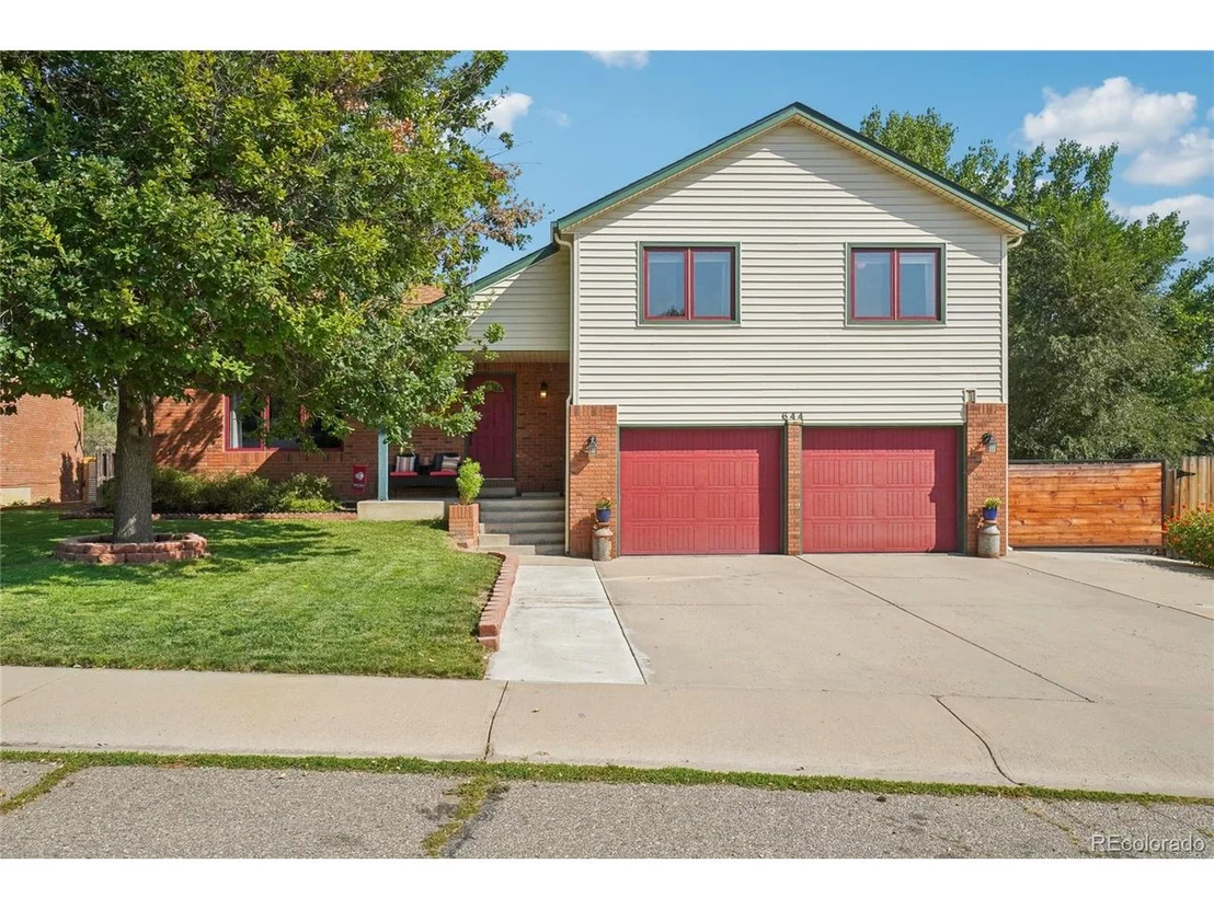 Photo of 644 Munson Ct
