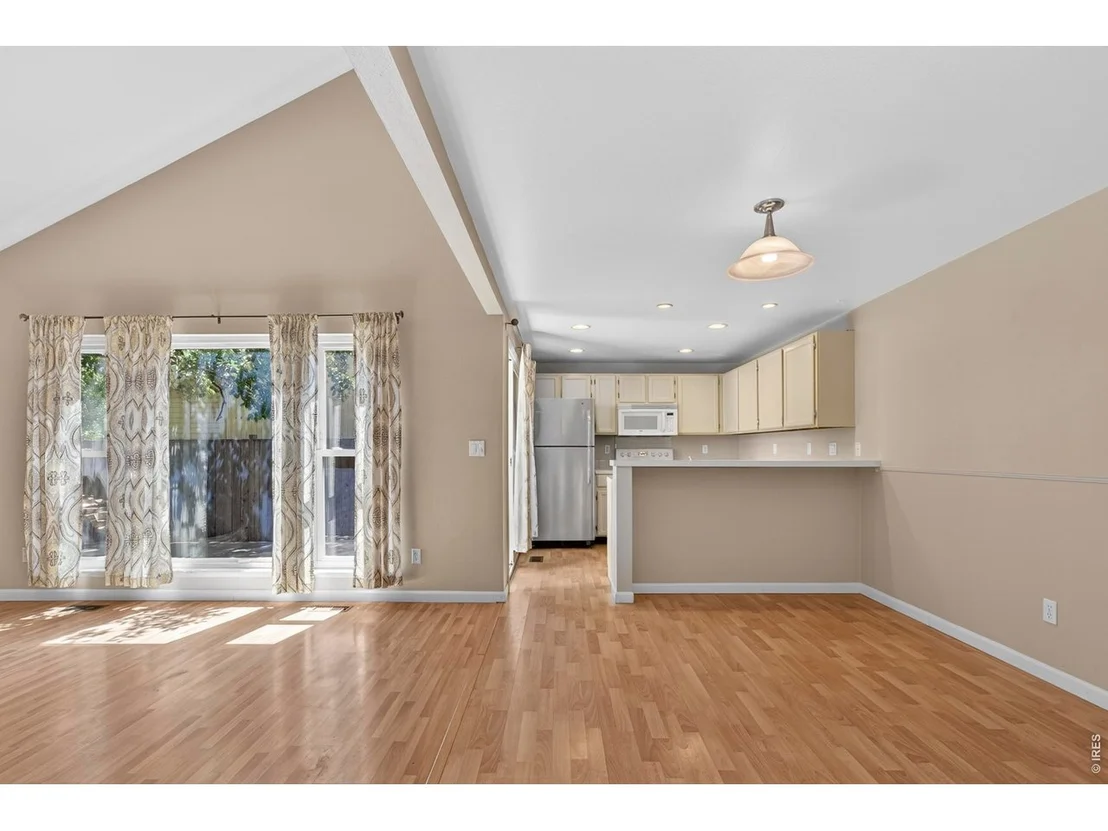 Photo of 4535 Seaway Cir