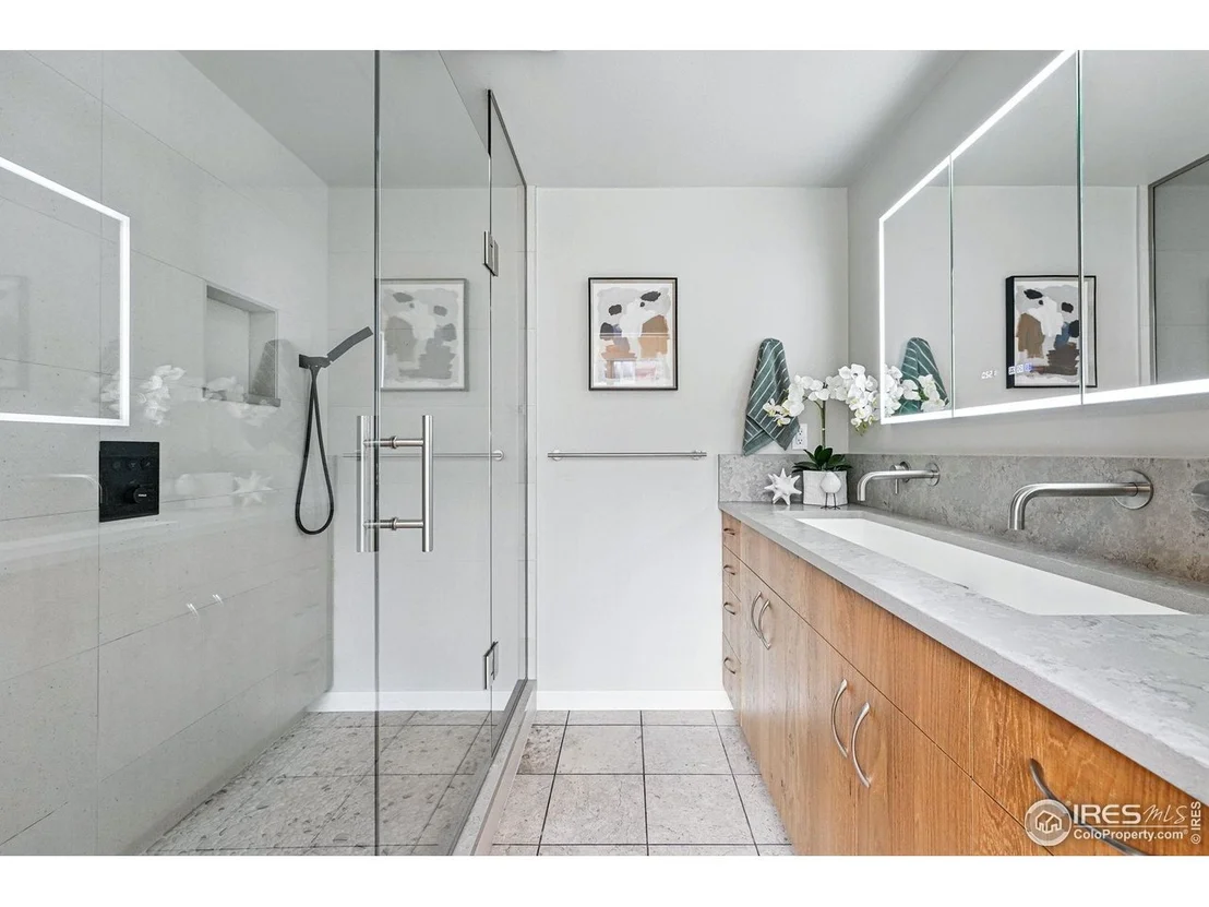Photo of 222 Stickney Ave